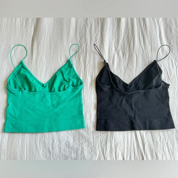 Free People set of Cropped Tank tops - Picture 2 of 6
